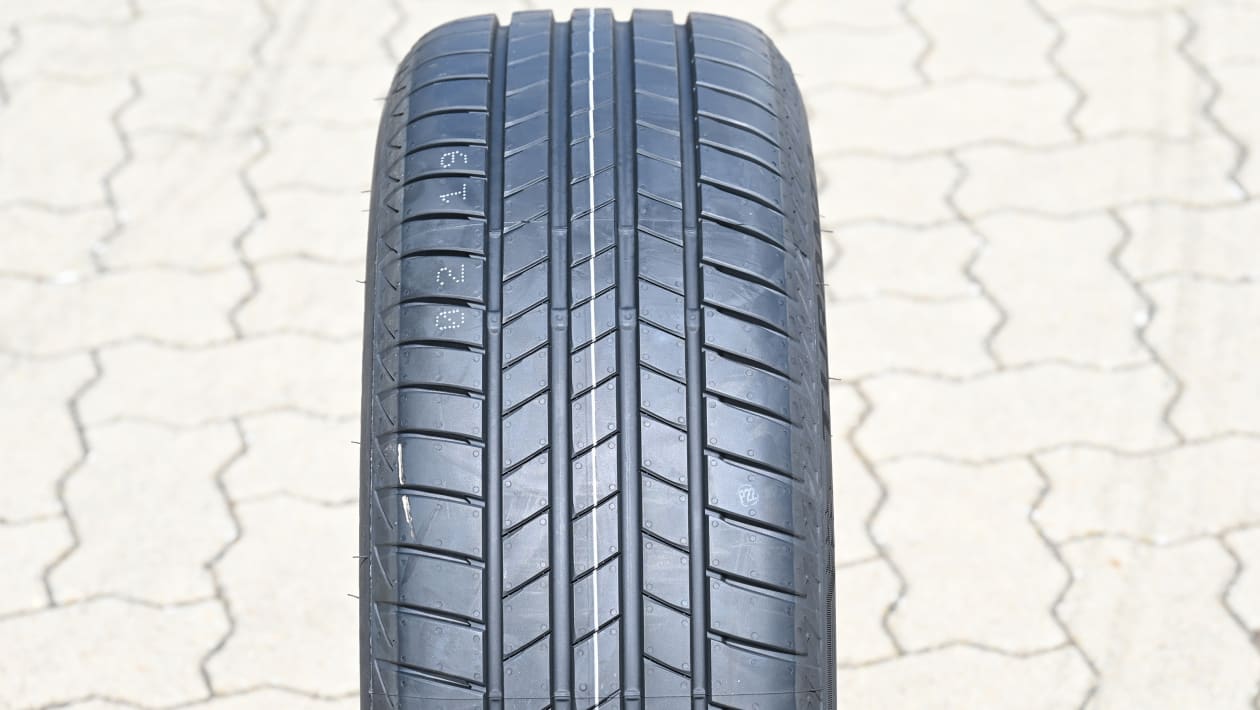 Bridgestone Turanza T005 Review | Auto Express